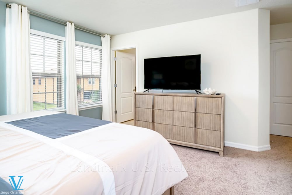 Windsor at Westside 8