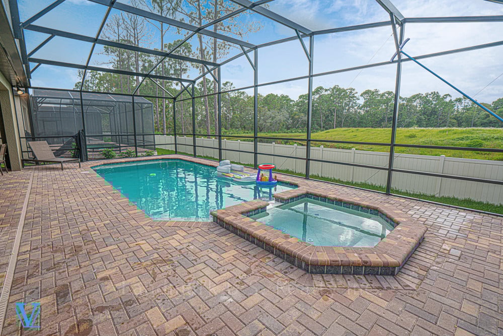 Windsor at Westside 8