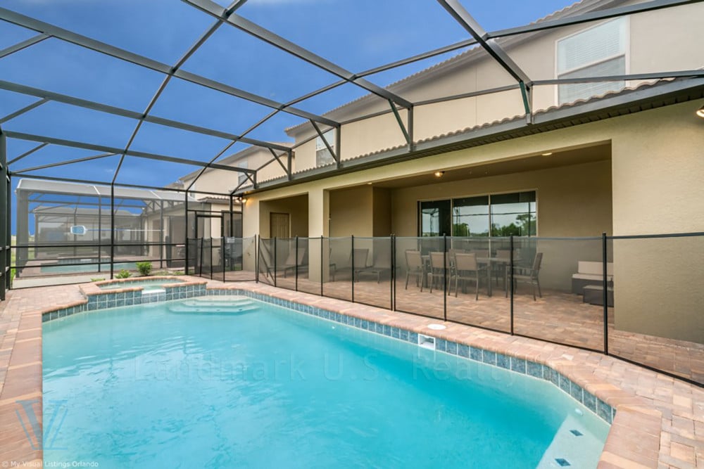 Windsor at Westside 8