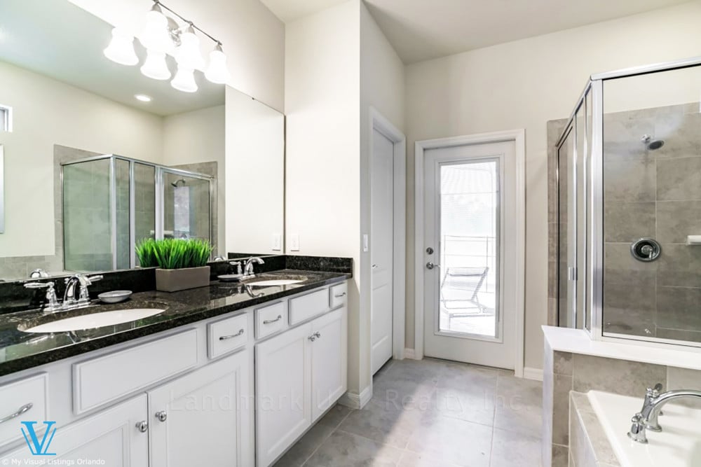 Windsor at Westside 8