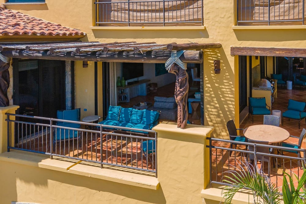 Hacienda Beach Club 5203