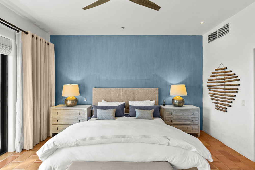 Hacienda Beach Club 5203