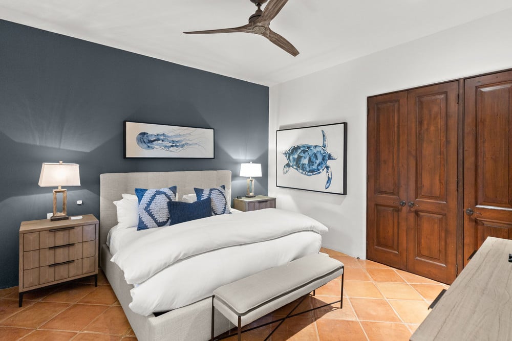 Hacienda Beach Club 5203