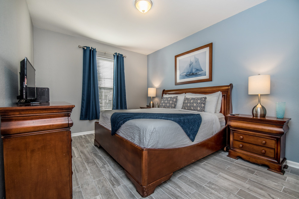 Vista Cay 325