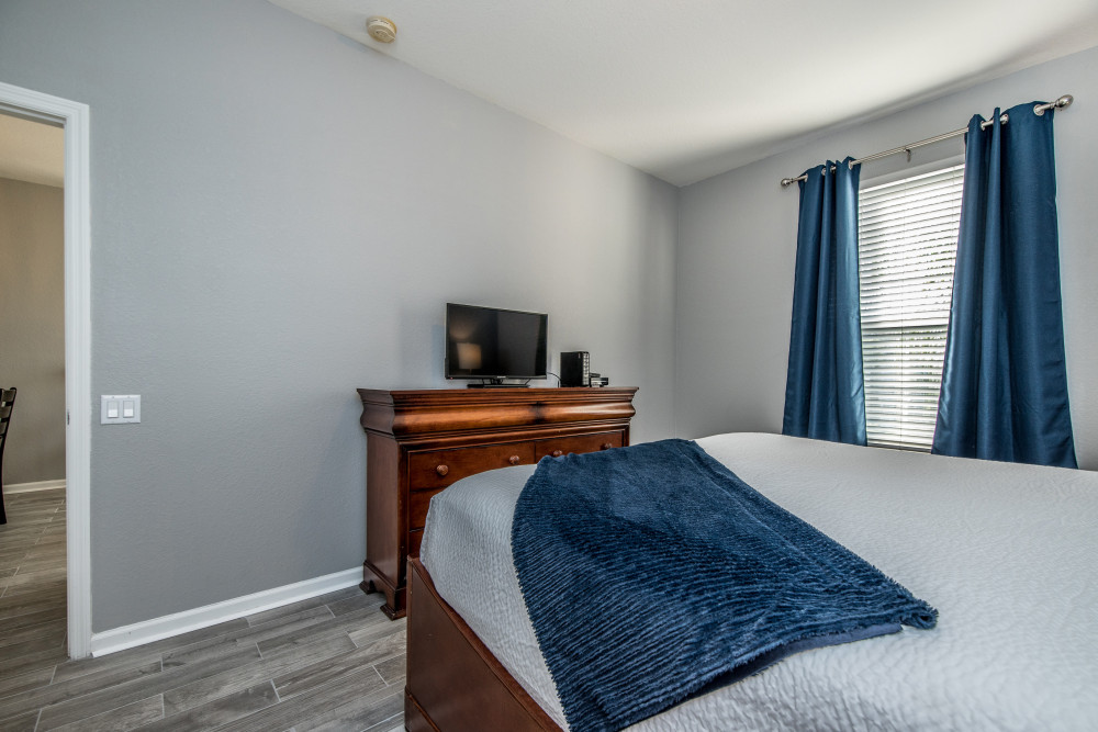 Vista Cay 325