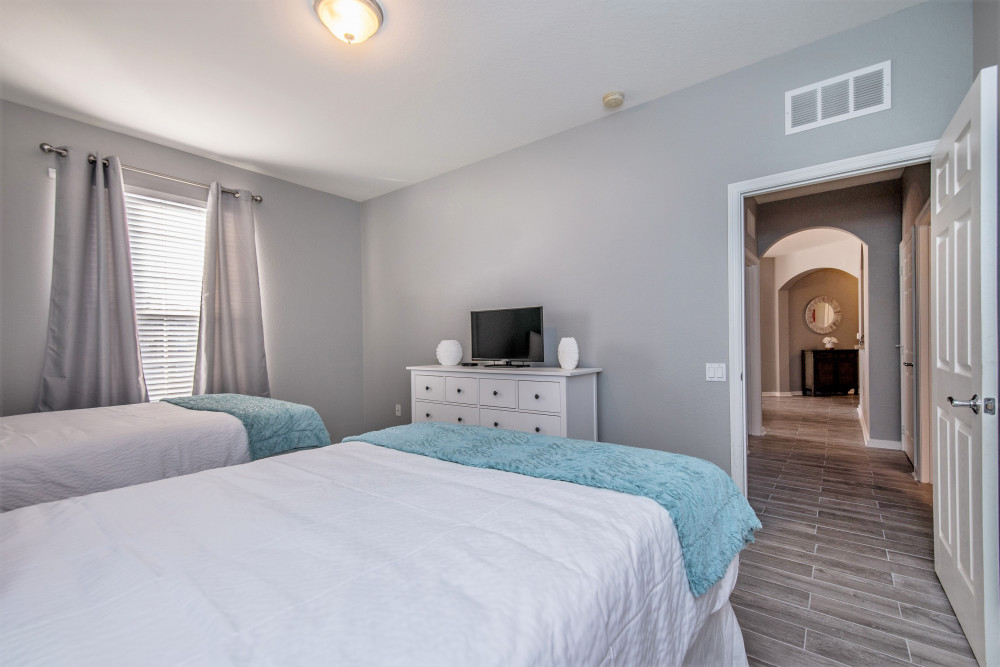 Vista Cay 325
