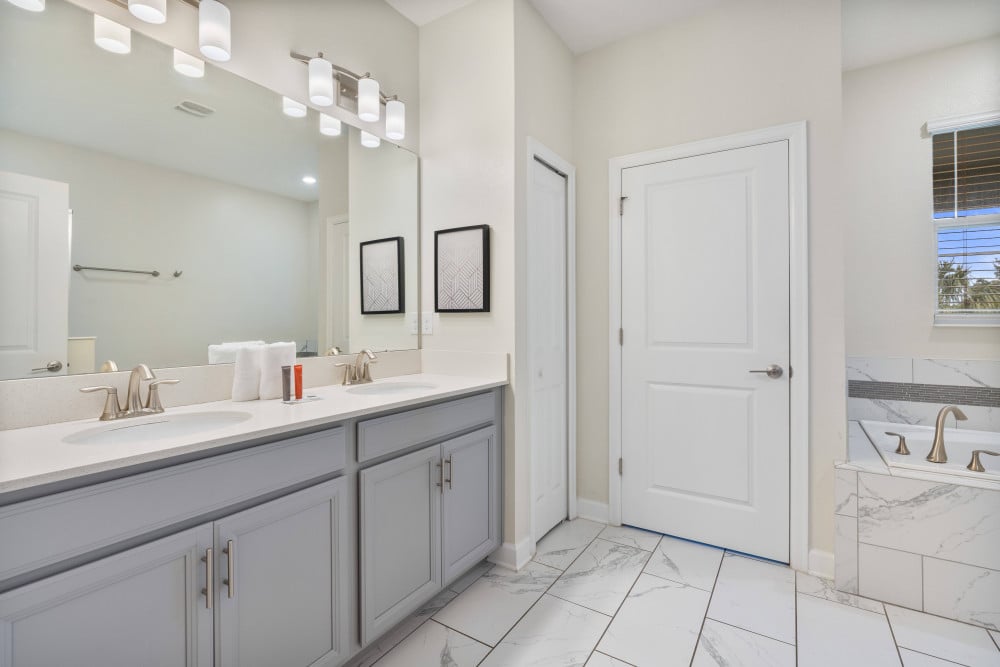 Championsgate 484