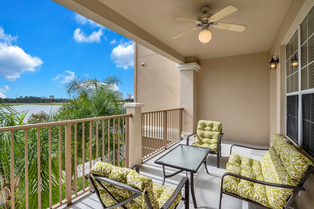 Vista Cay 295