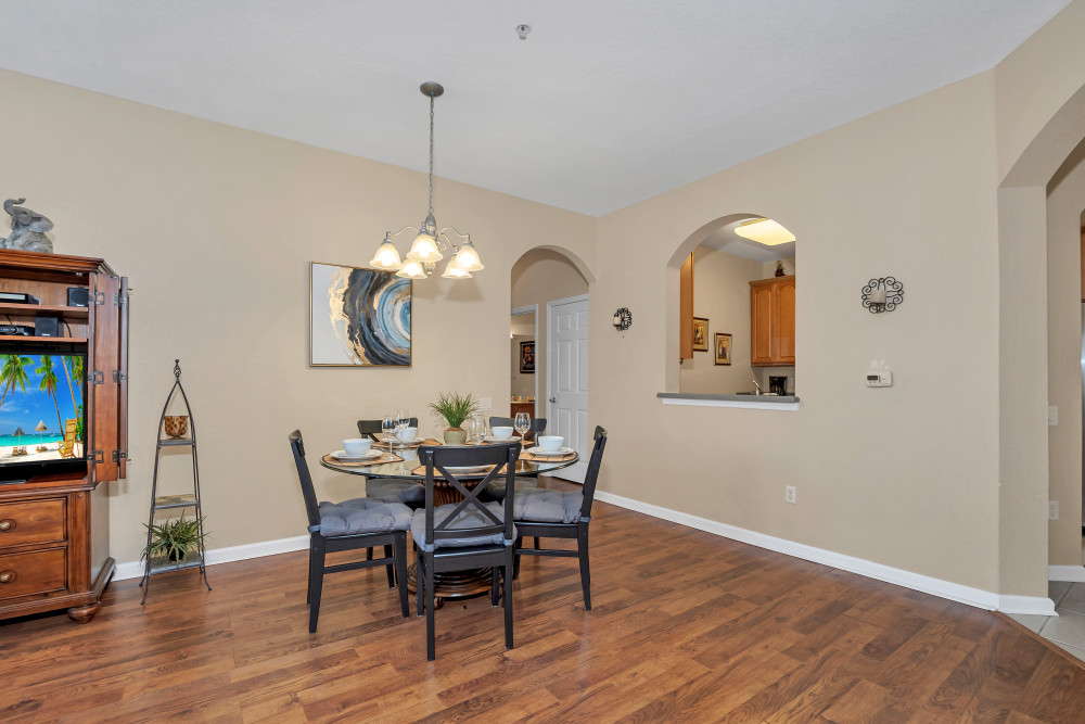 Vista Cay 296