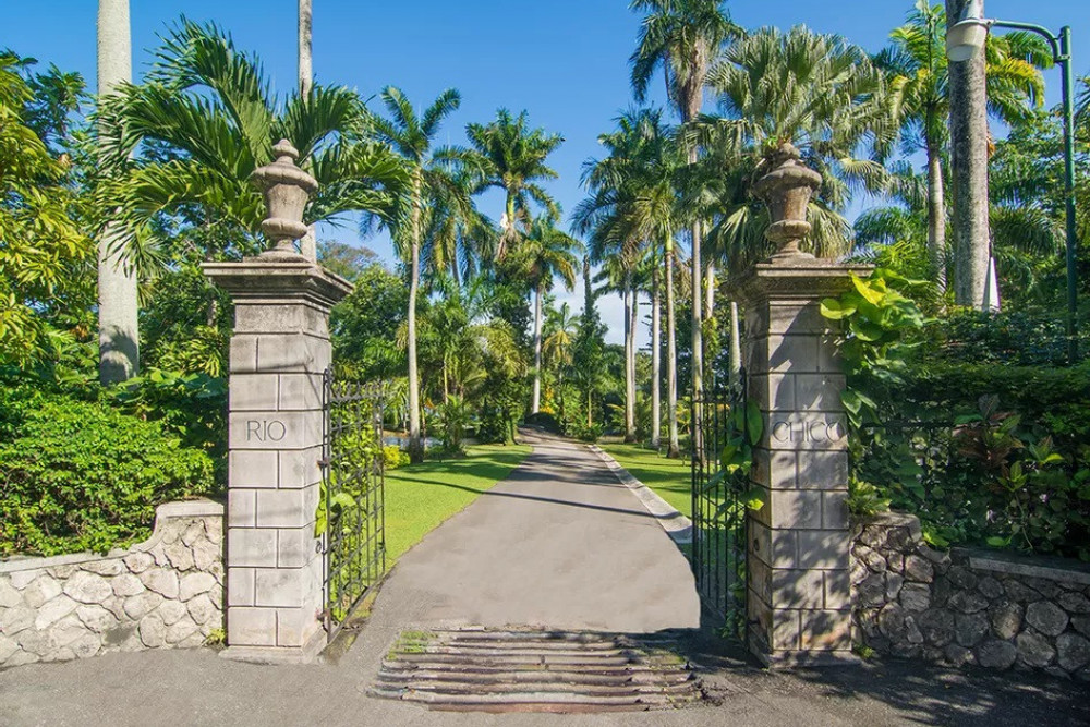 Rio Chico on the Beach