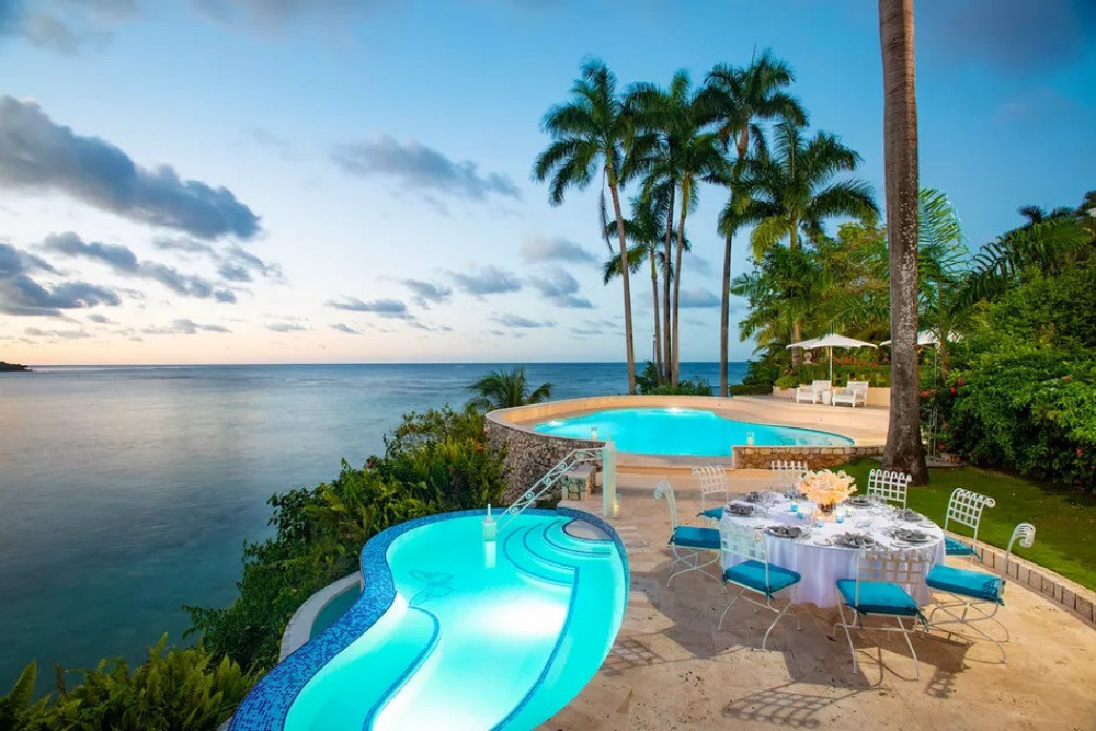 Rio Chico on the Beach