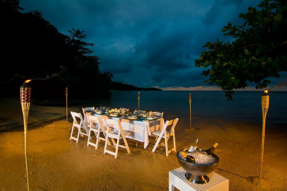 Rio Chico on the Beach