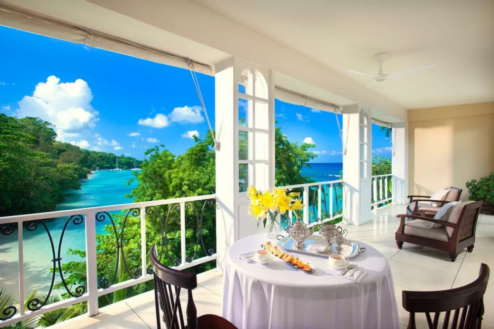 Rio Chico on the Beach