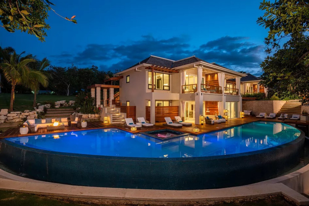 Rio Chico on the Beach