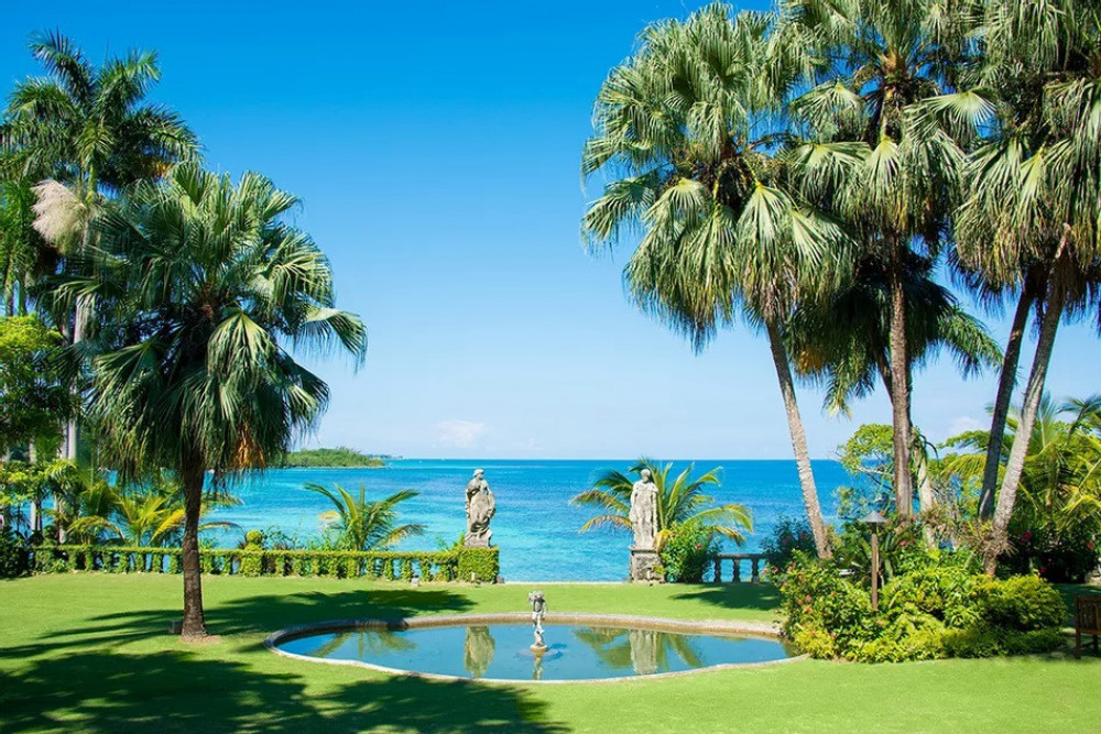 Rio Chico on the Beach