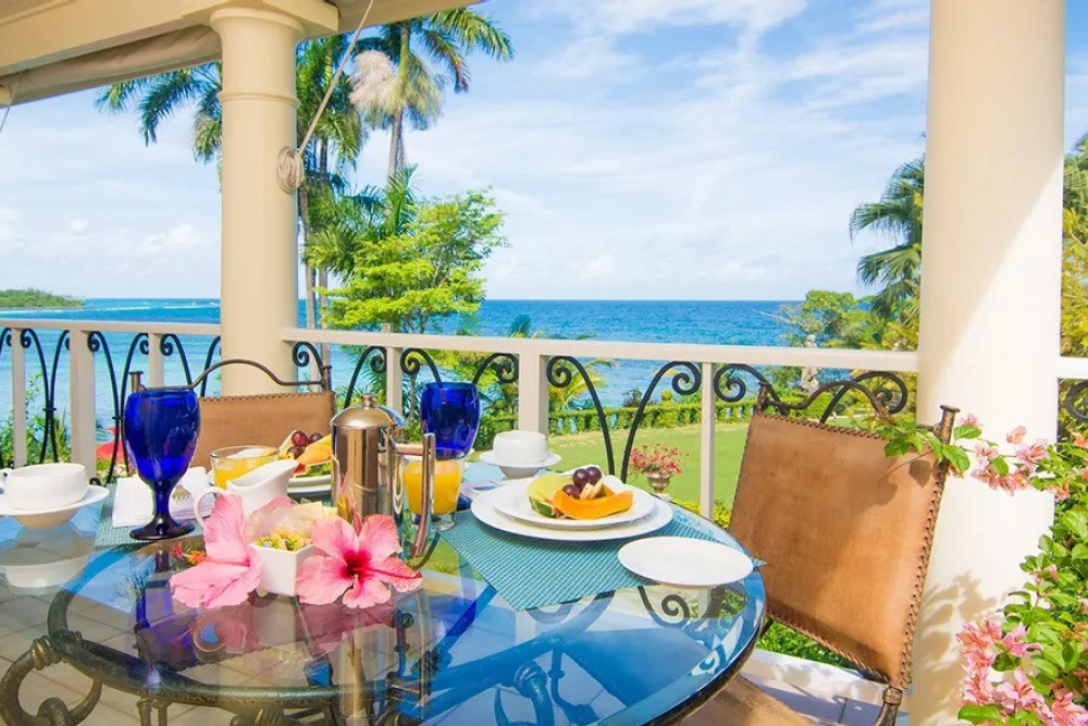 Rio Chico on the Beach