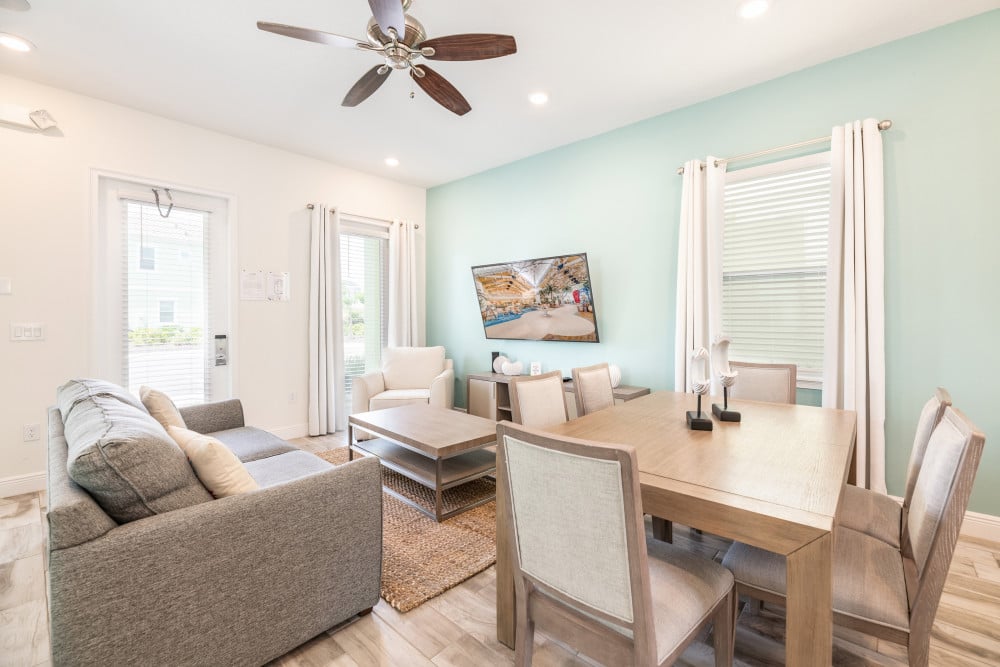 Margaritaville 216
