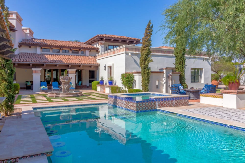 Paradise Valley 2