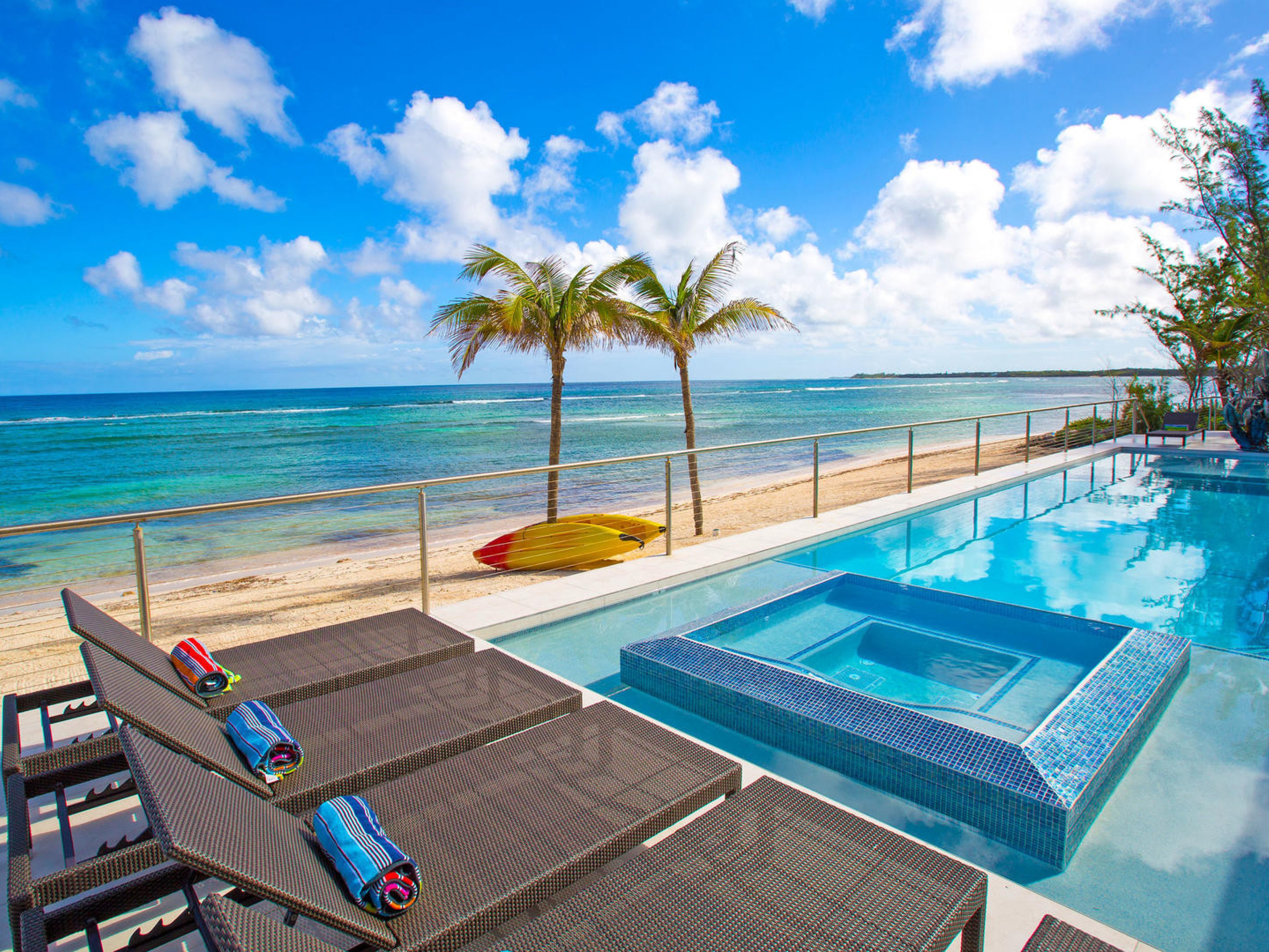 Twin Palms Grand Cayman villa with games room and pool