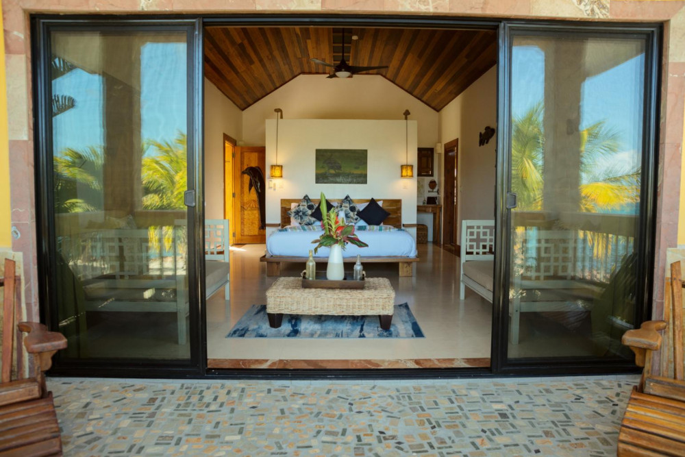 Little Harvest Caye Private Island
