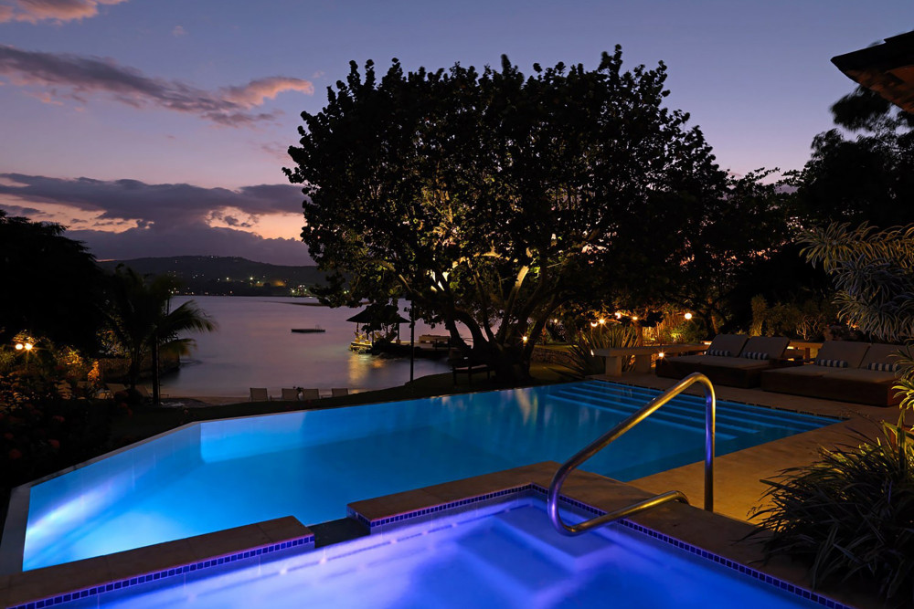 Amanoka on the Beach