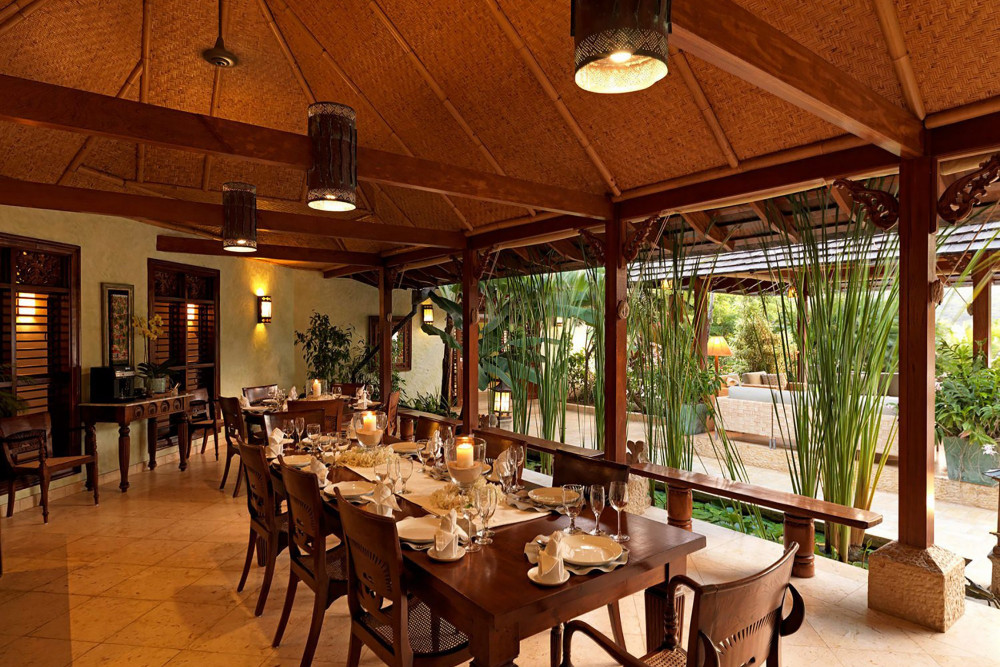 Amanoka on the Beach