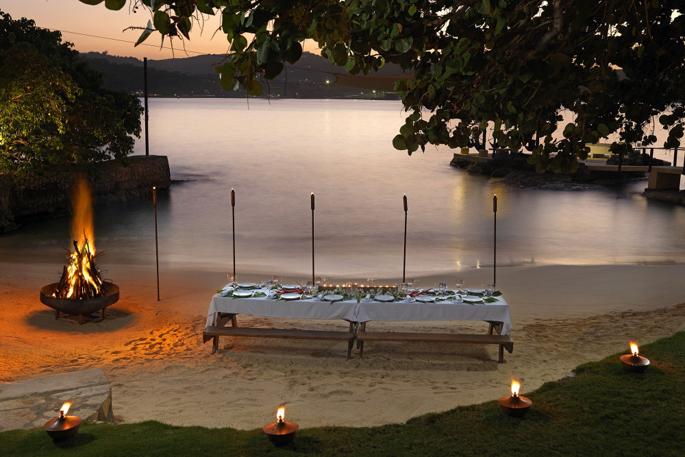 Amanoka on the Beach