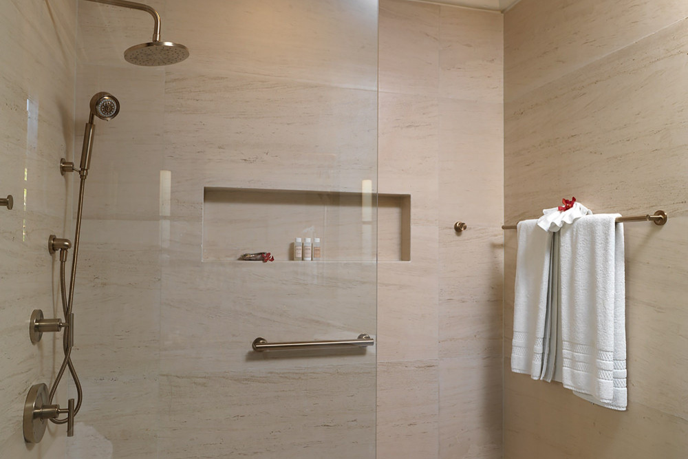 Amanoka on the Beach