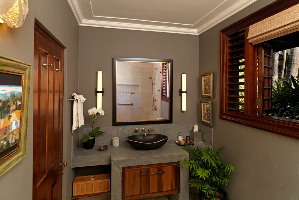 Amanoka on the Beach