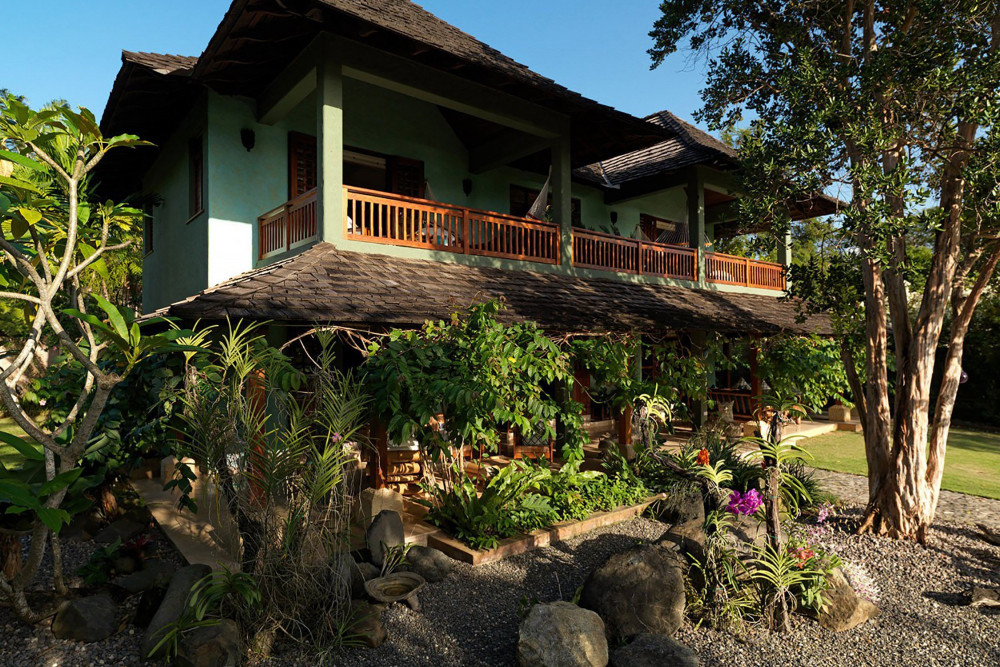 Amanoka on the Beach