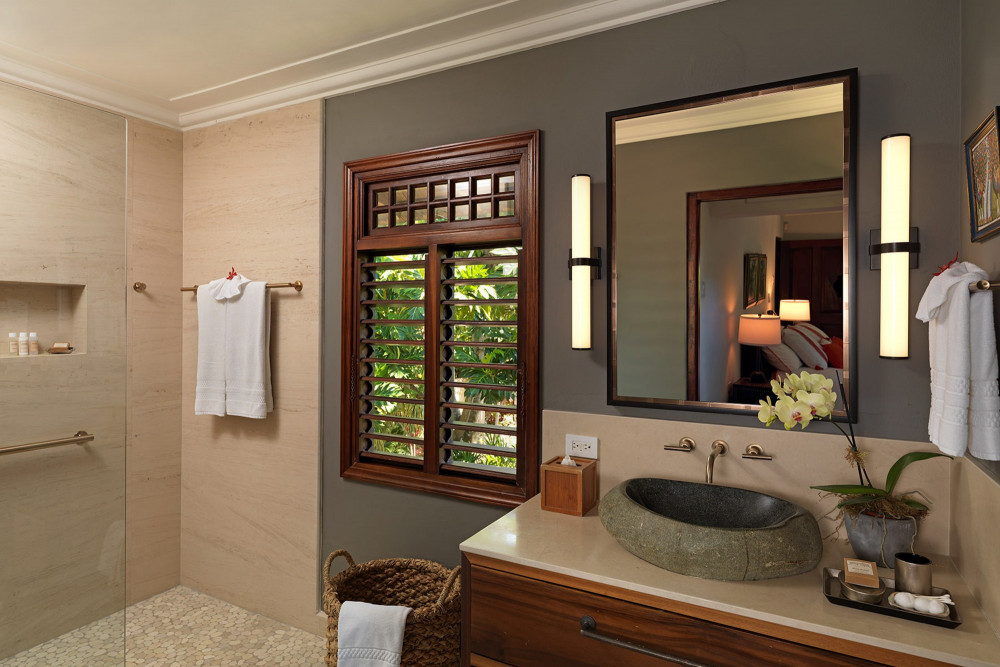 Amanoka on the Beach