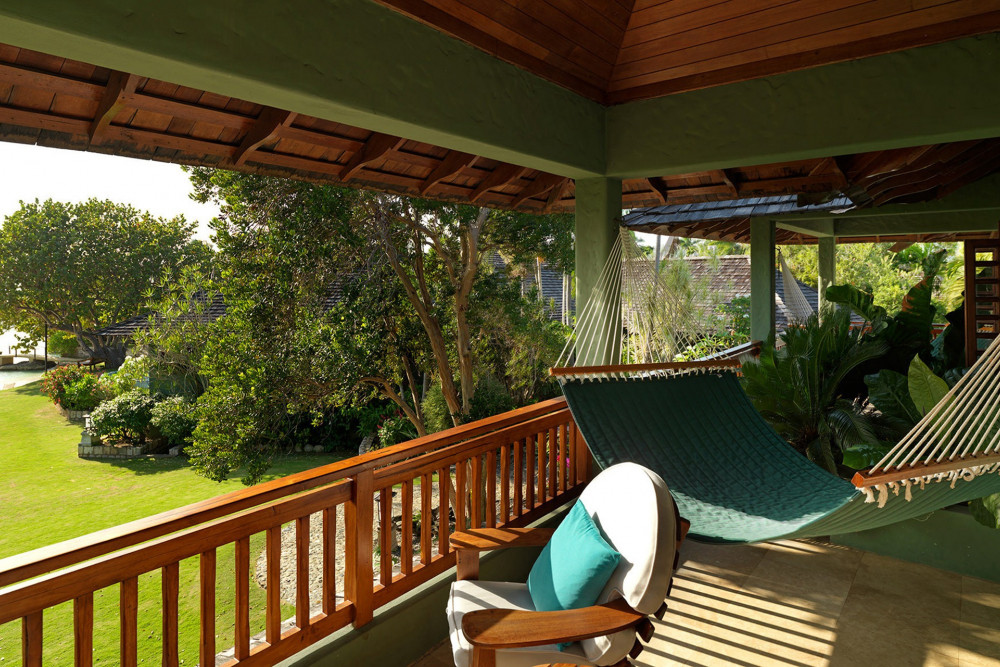 Amanoka on the Beach