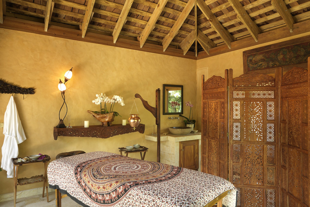 Amanoka on the Beach