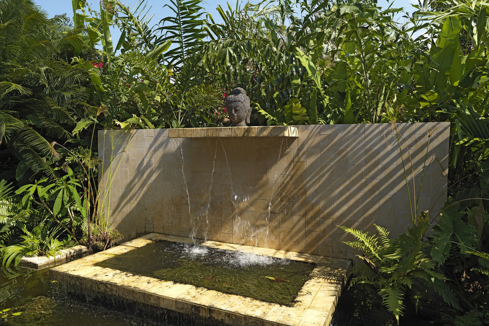 Amanoka on the Beach