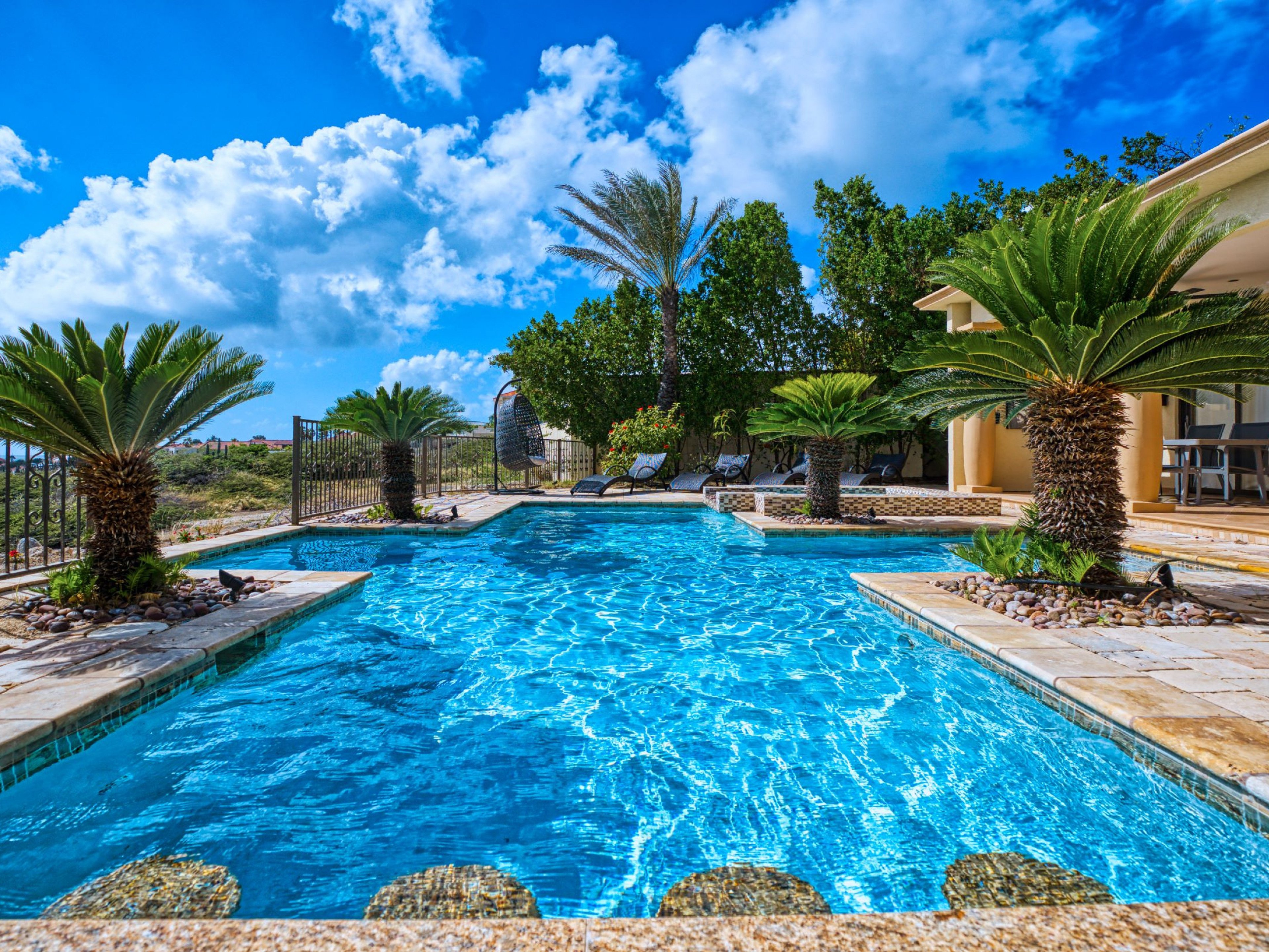 Aruba 12 Aruba villas with pools