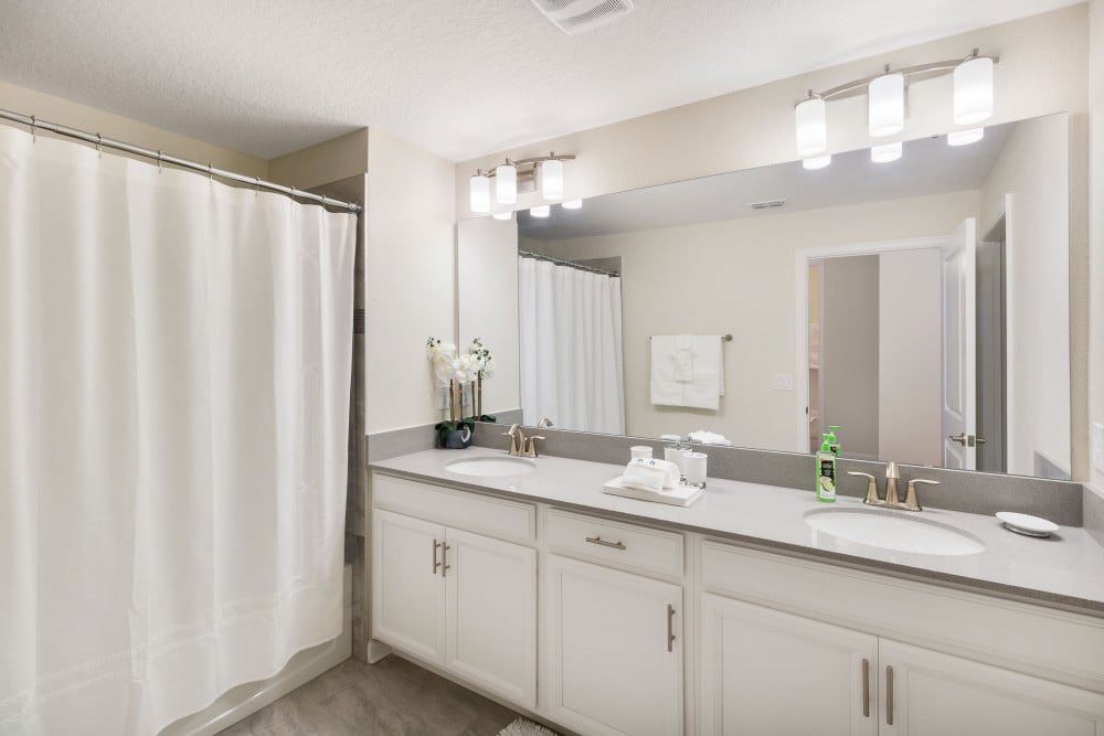 Championsgate 696