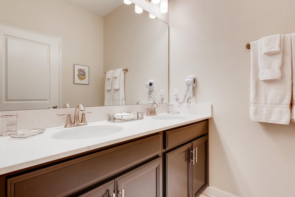 Championsgate 656