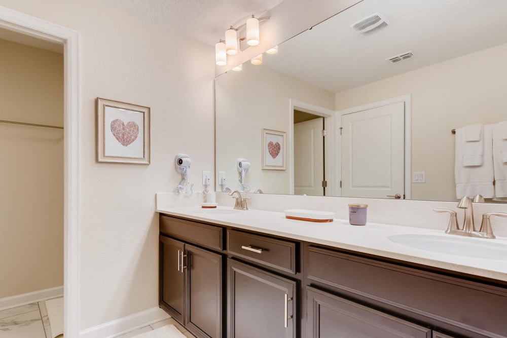 Championsgate 656