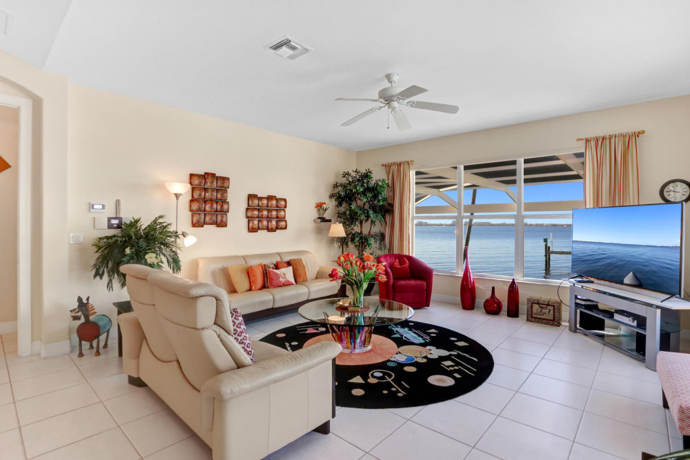Cape Coral 242