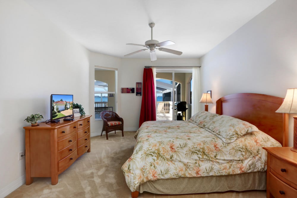 Cape Coral 242