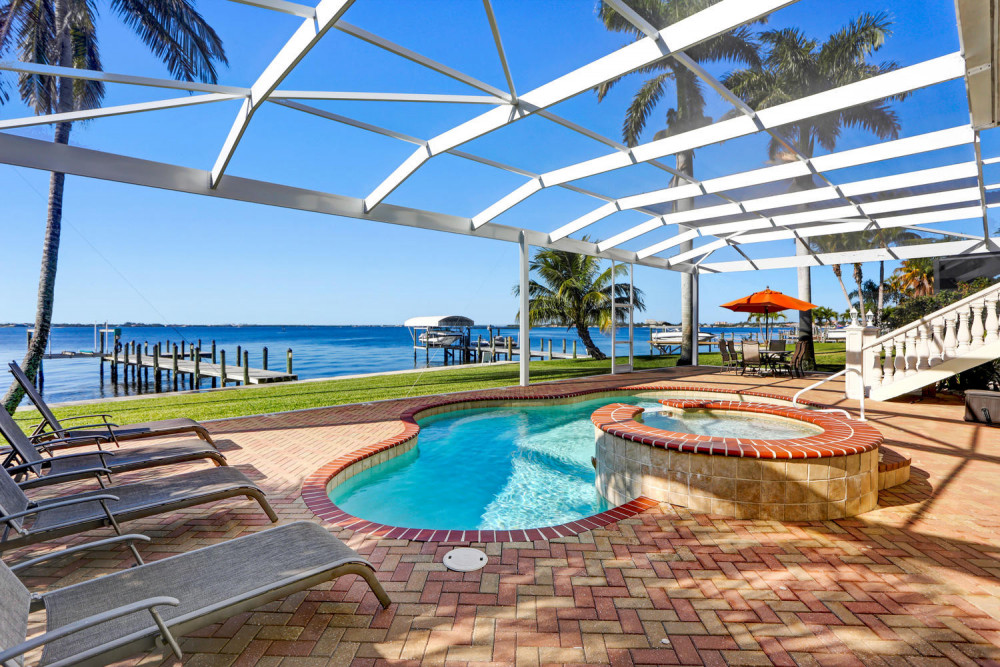 Cape Coral 242