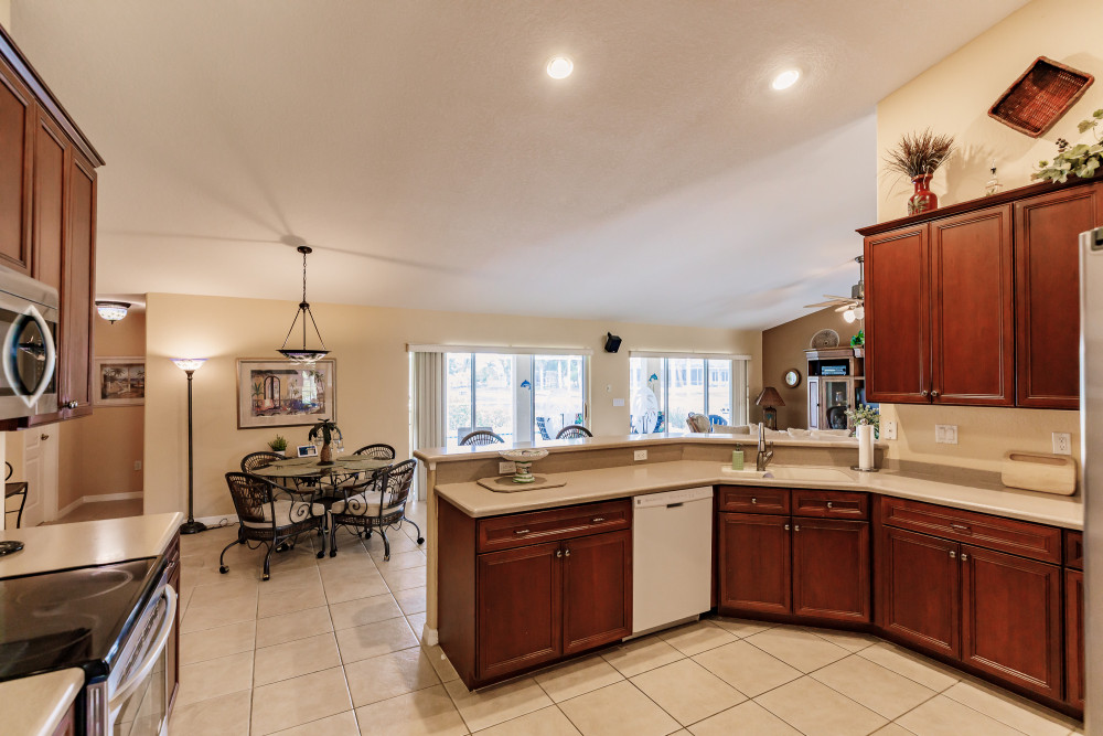 Cape Coral 81