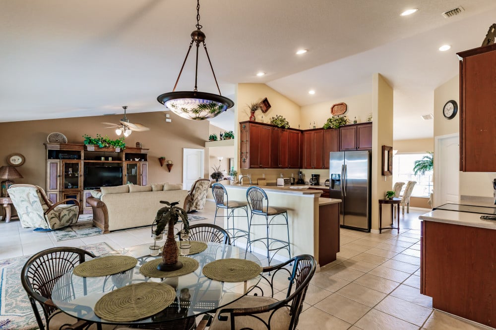 Cape Coral 81