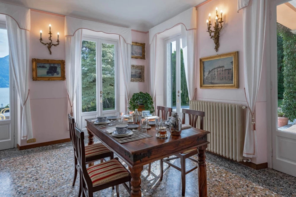 Lake Como 220