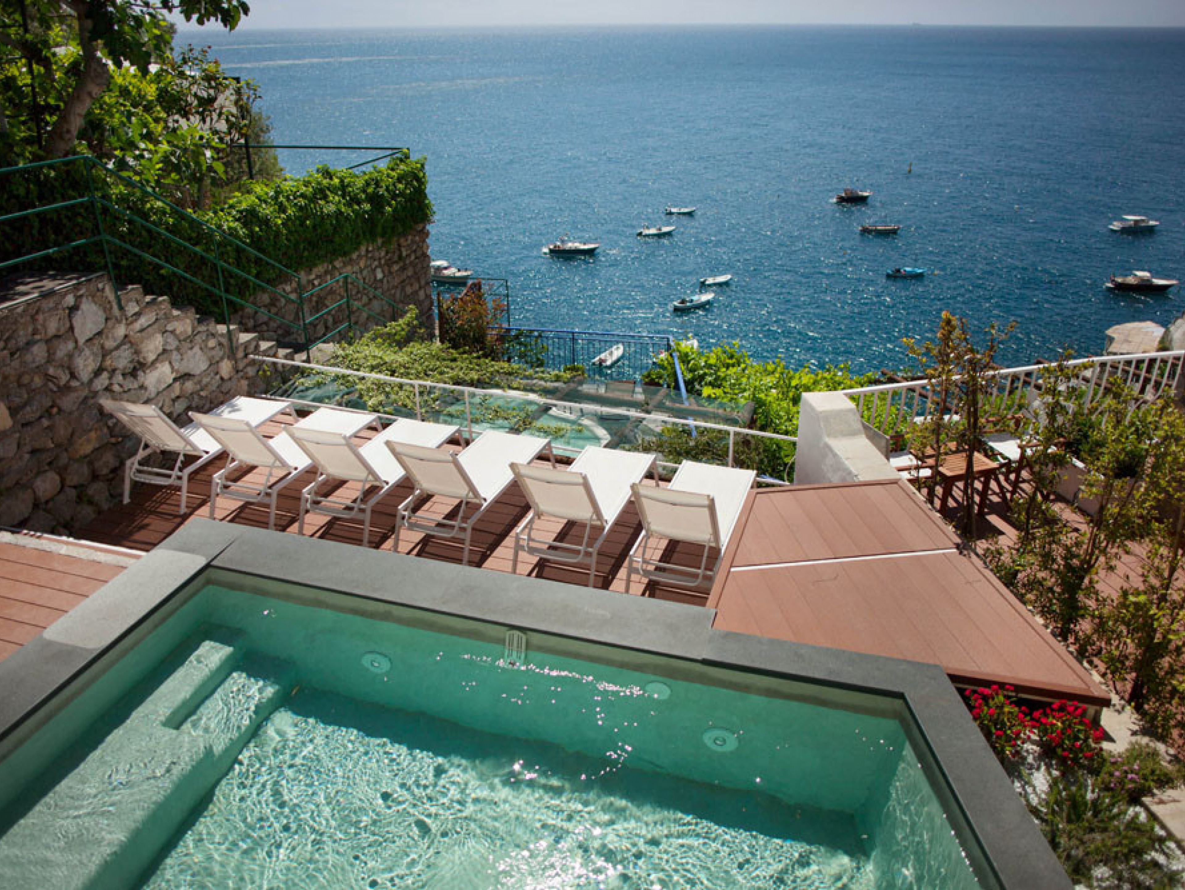 Gedoro Roxy Amalfi Coast villas with pools
