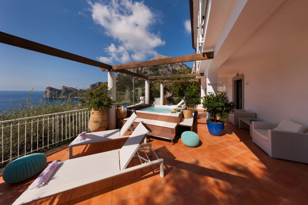 Sorrento 17