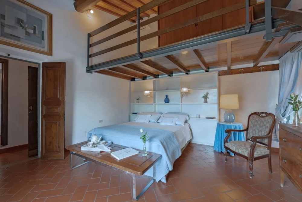 Tuscany 104
