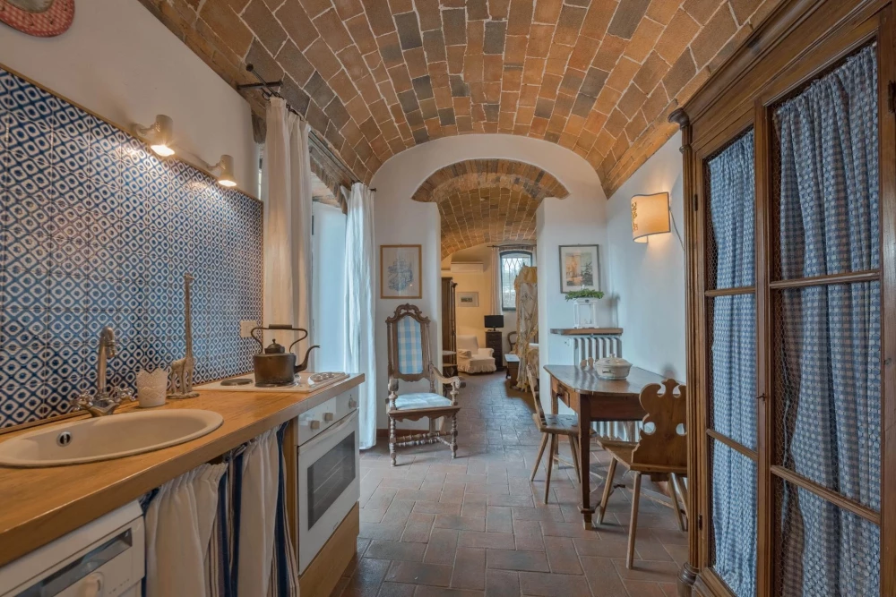 Tuscany 104