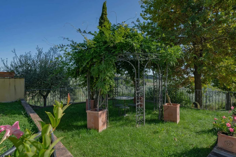 Tuscany 104