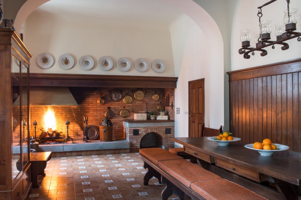 Isimora - 9 Bed